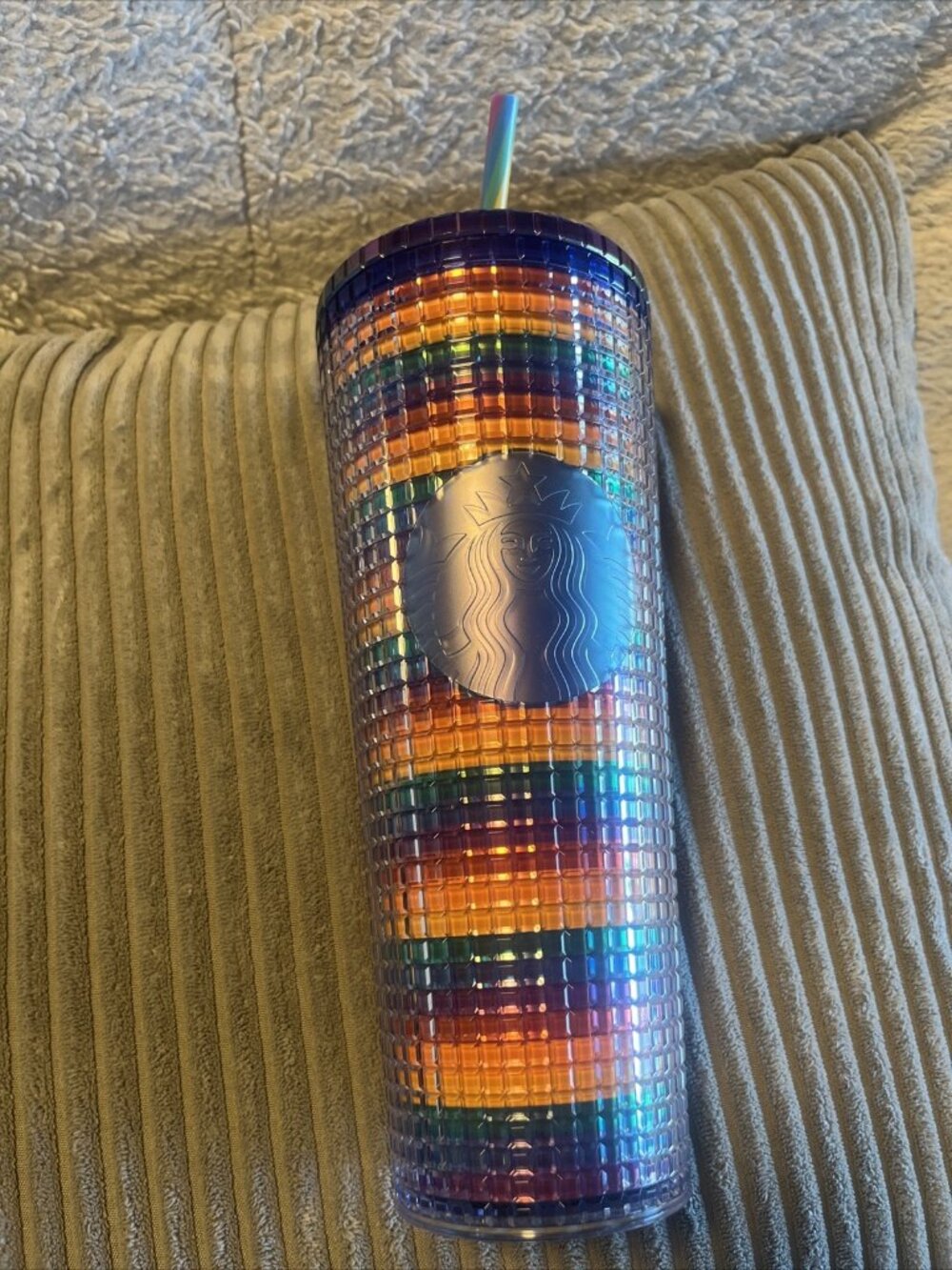 2024 Walt Disney World Starbucks Mickey Mouse Pride Rainbow Tumbler New - Picture 3 of 6